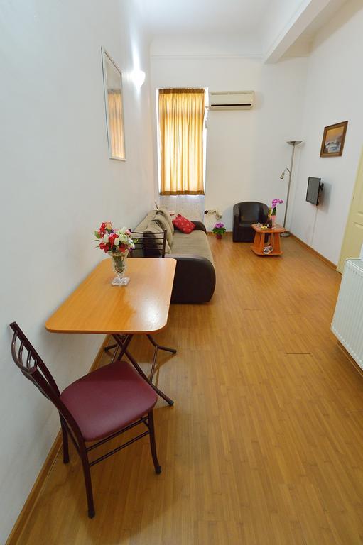 Atlas Accommodation Букурещ Стая снимка