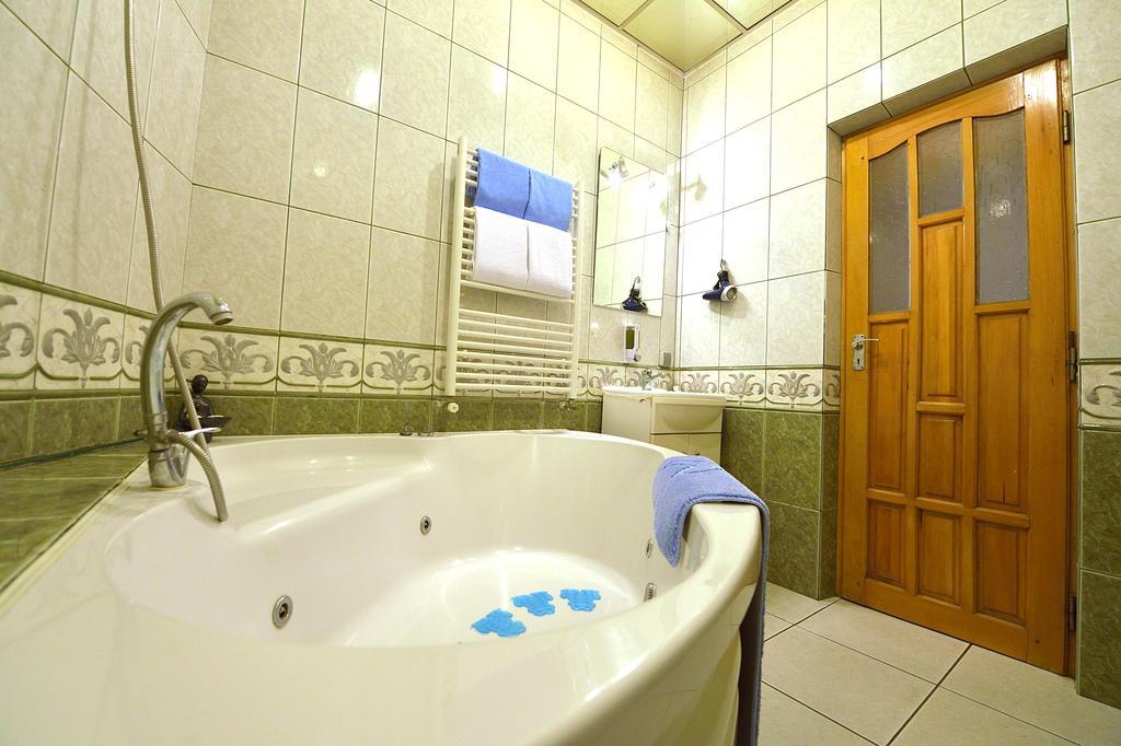 Atlas Accommodation Букурещ Стая снимка