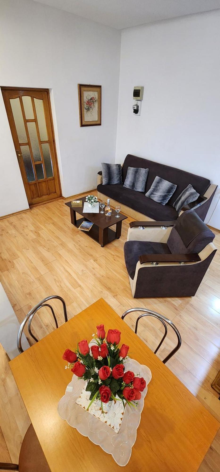 Atlas Accommodation Букурещ Екстериор снимка